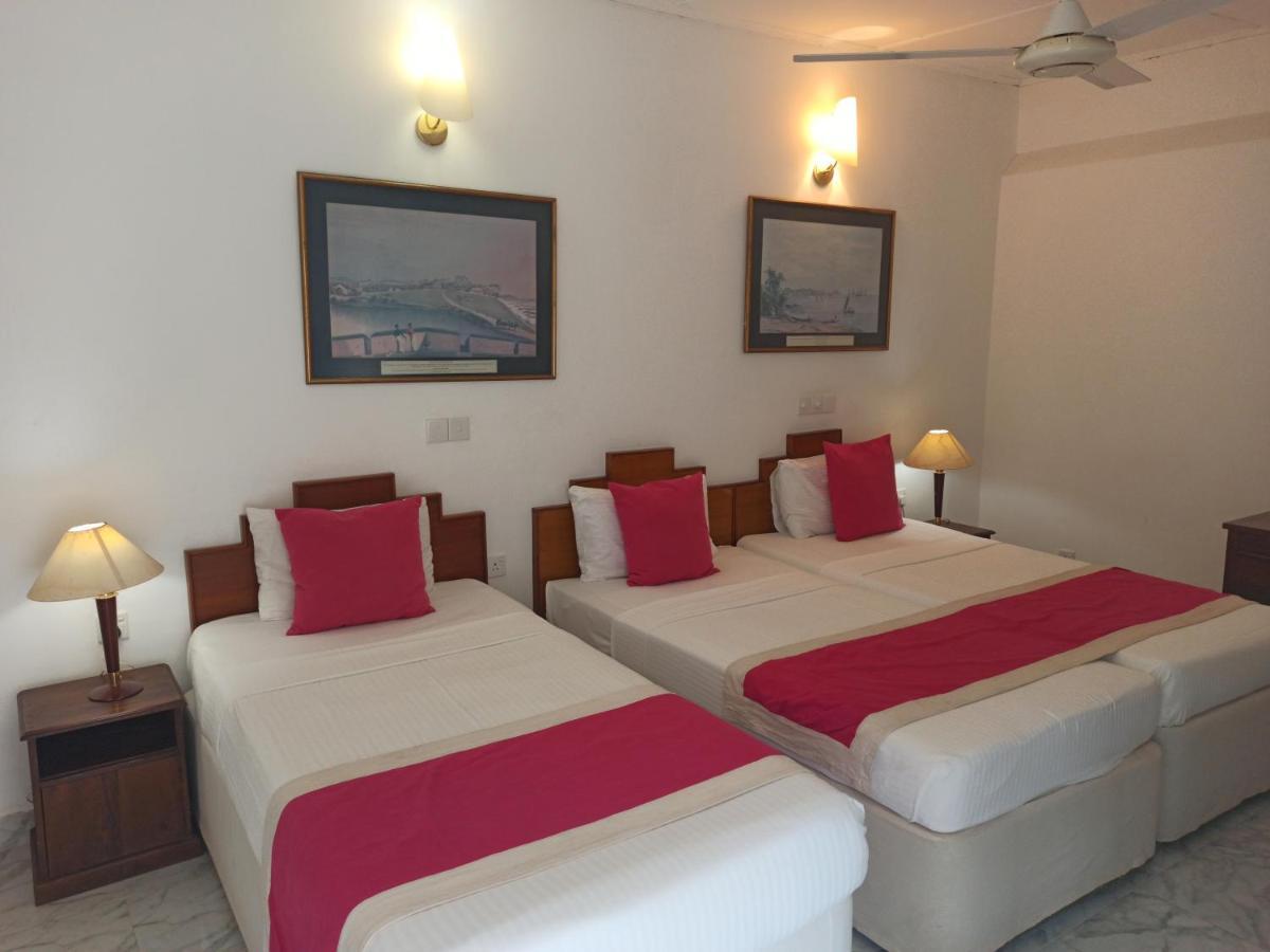 Mirissa Bay Resort Bagian luar foto