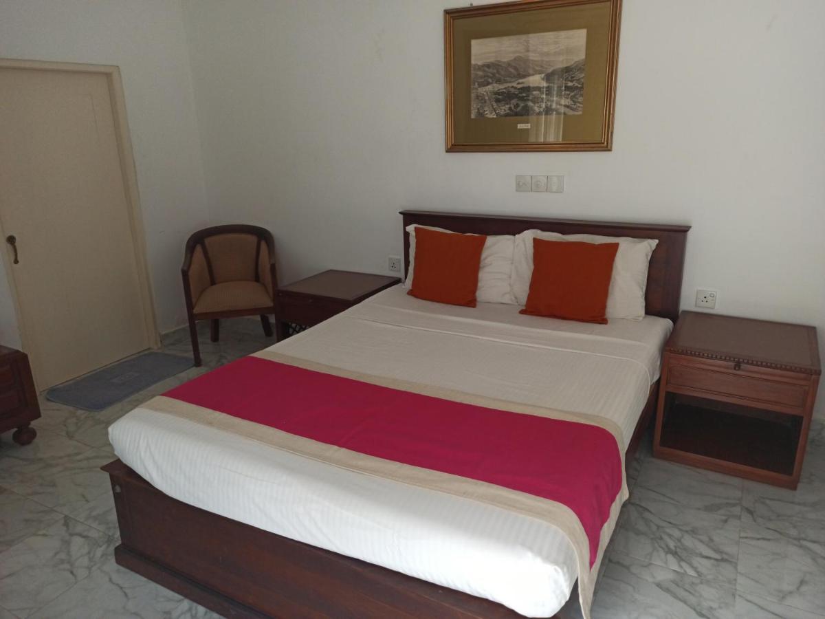 Mirissa Bay Resort Bagian luar foto