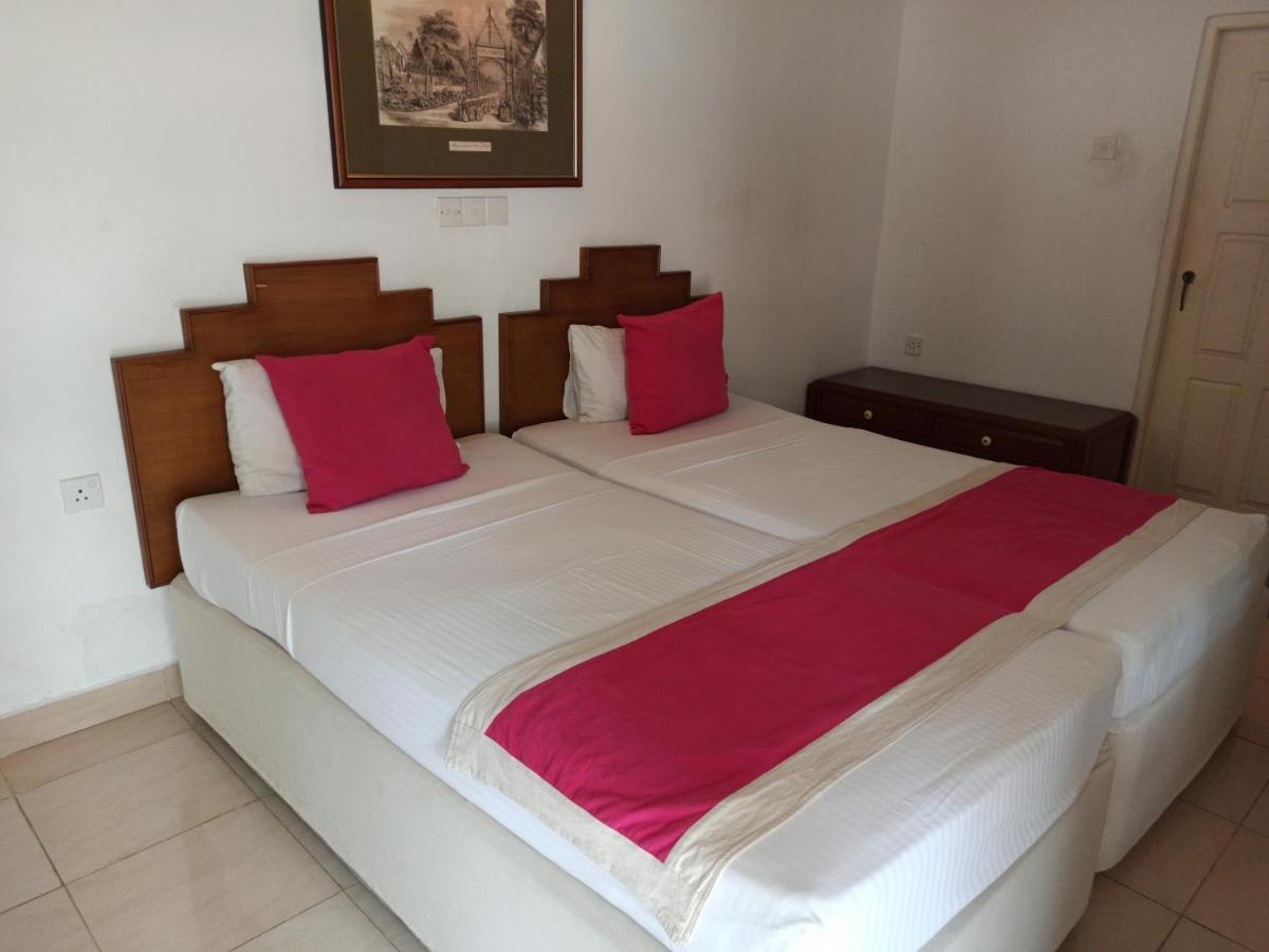 Mirissa Bay Resort Bagian luar foto