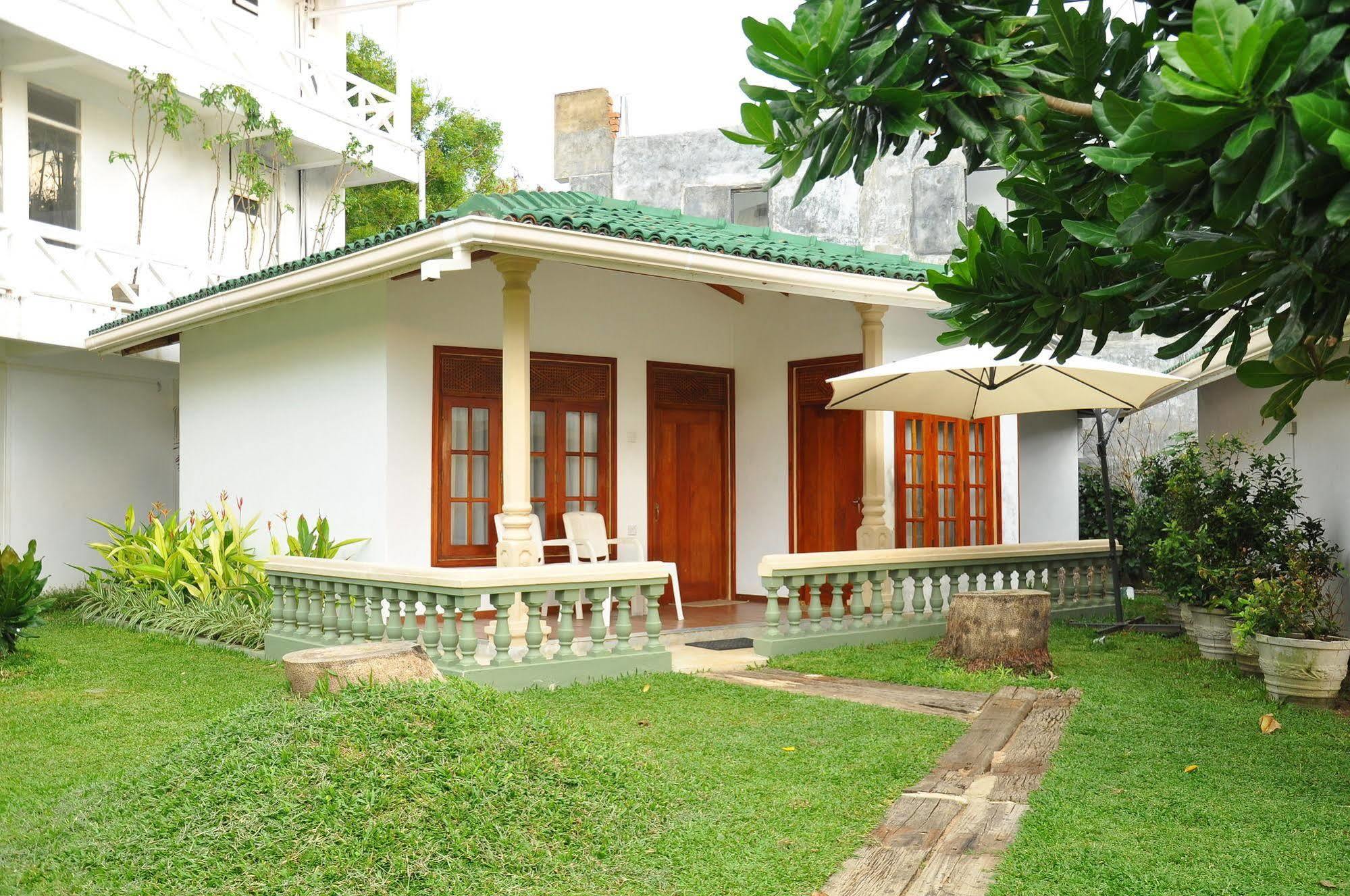 Mirissa Bay Resort Bagian luar foto